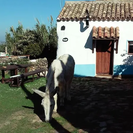 El Refugio Del Viento, Casita Levante Con Jardin Y Piscina בקתה