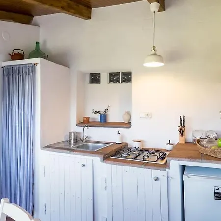 El Refugio Del Viento, Casita Levante Con Jardin Y Piscina בקתה